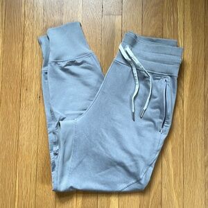 Lululemon Sweatpants/Joggers, never worn!